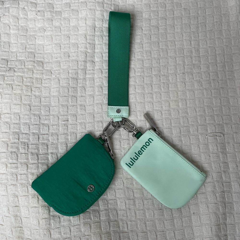 Lululemon dual pouch